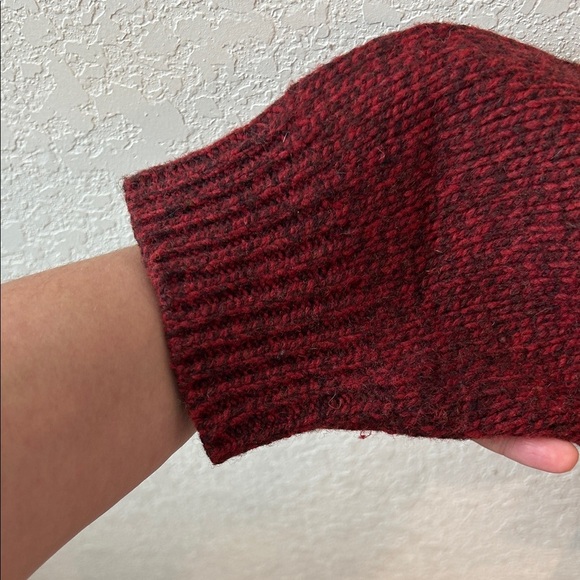 L.L. Bean Vintage 1990’s Men's Deep Red Zip-Up Sweater - Picture 7 of 13